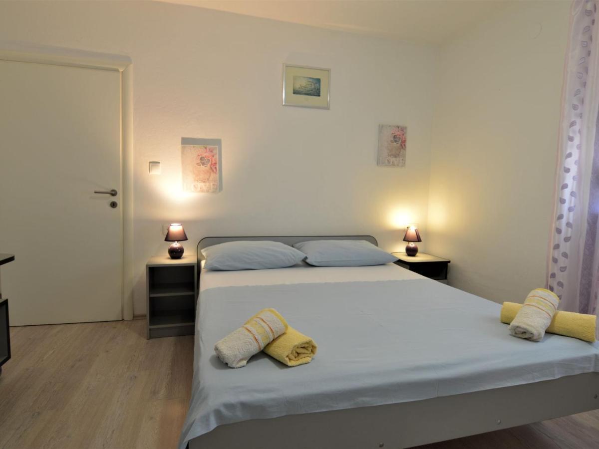 Apartment Klaric-2 By Interhome Trogir Kültér fotó